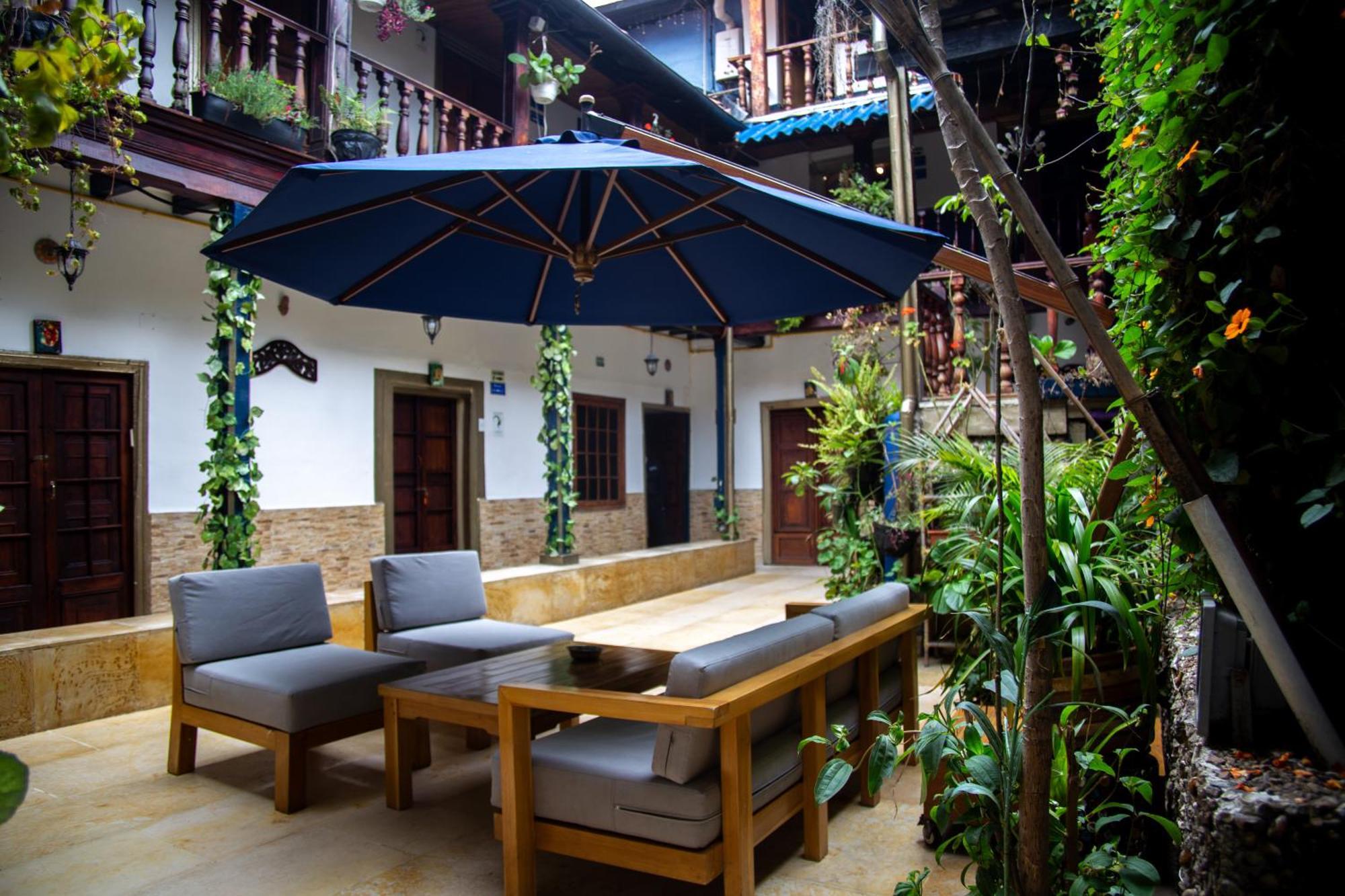 Casa Reina *