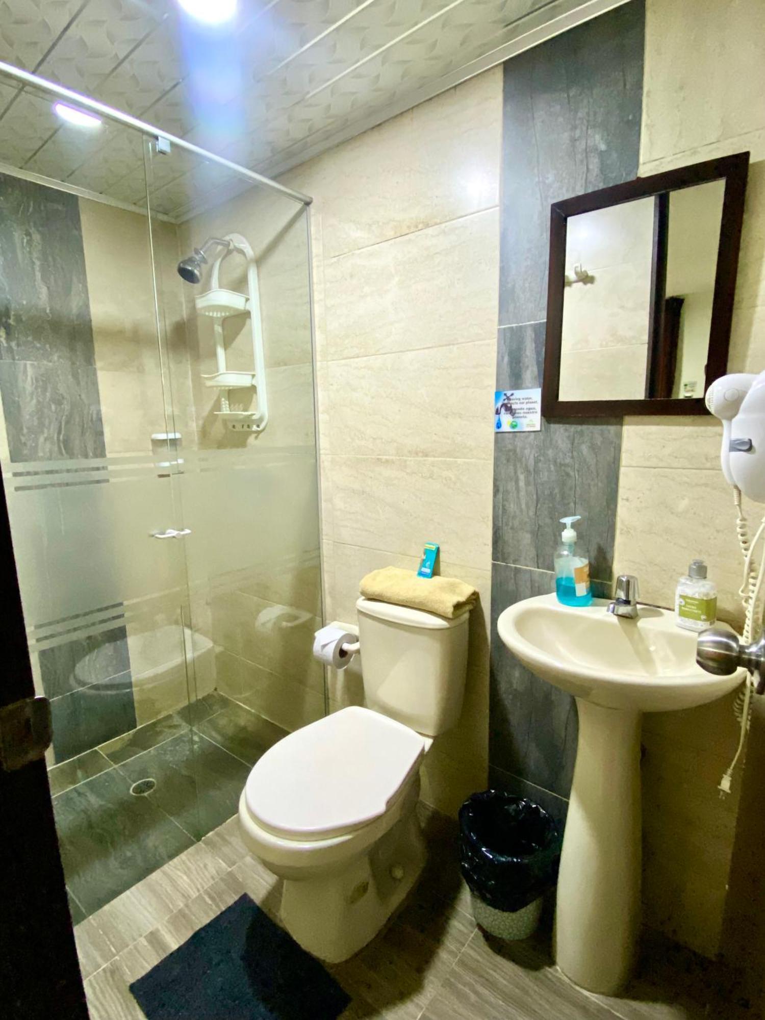 Casa Modelia 3*
