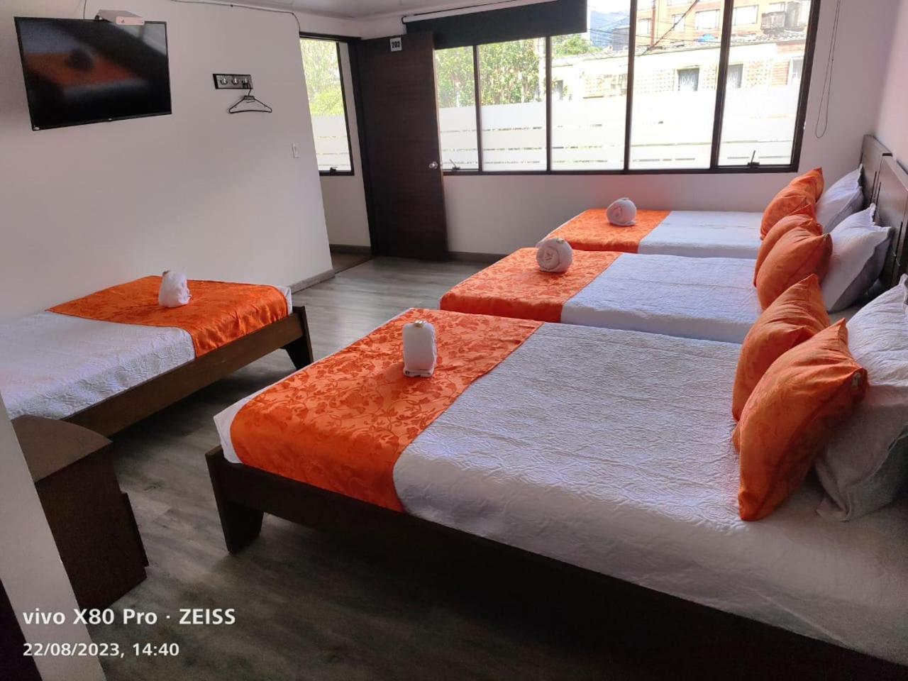 Kristal Ferial 3* Bogotá