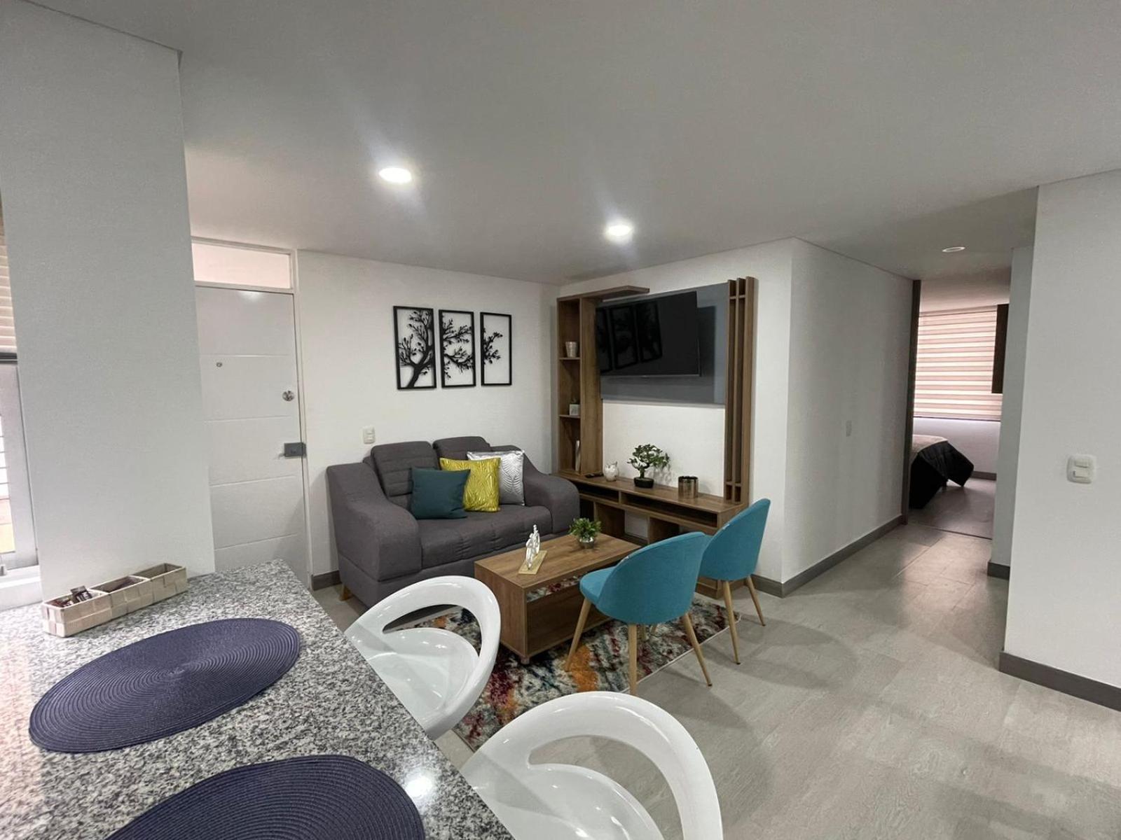 Apartamento Magnifico Y Confortable Amoblado # 303