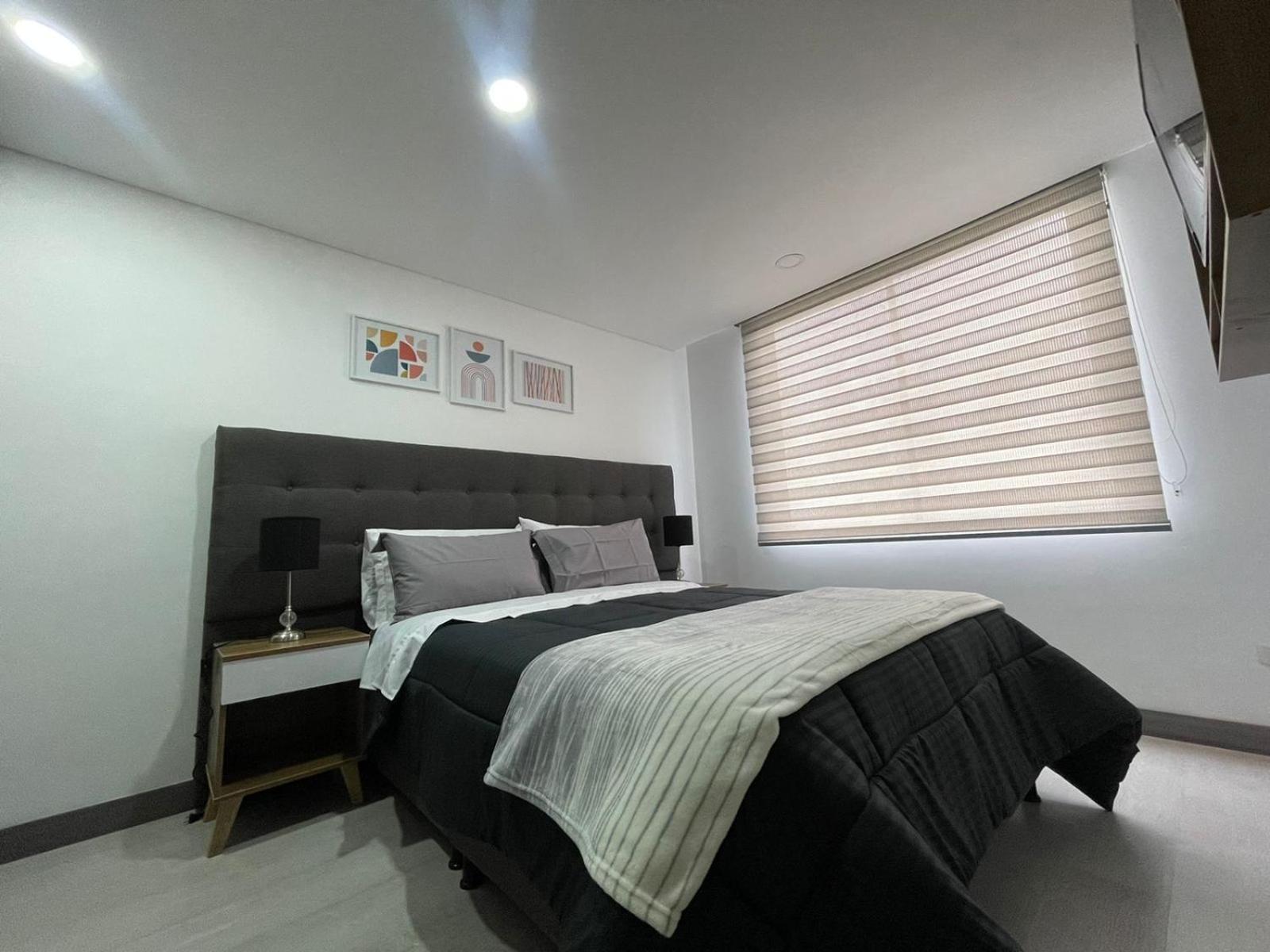 Apartamento Magnifico Y Confortable Amoblado # 303 *
