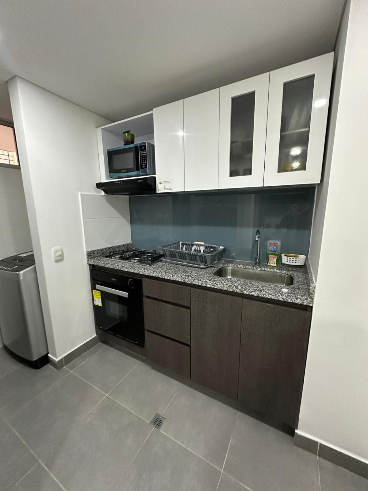 Magnifico Y Confortable Amoblado # 303 Apartamento *