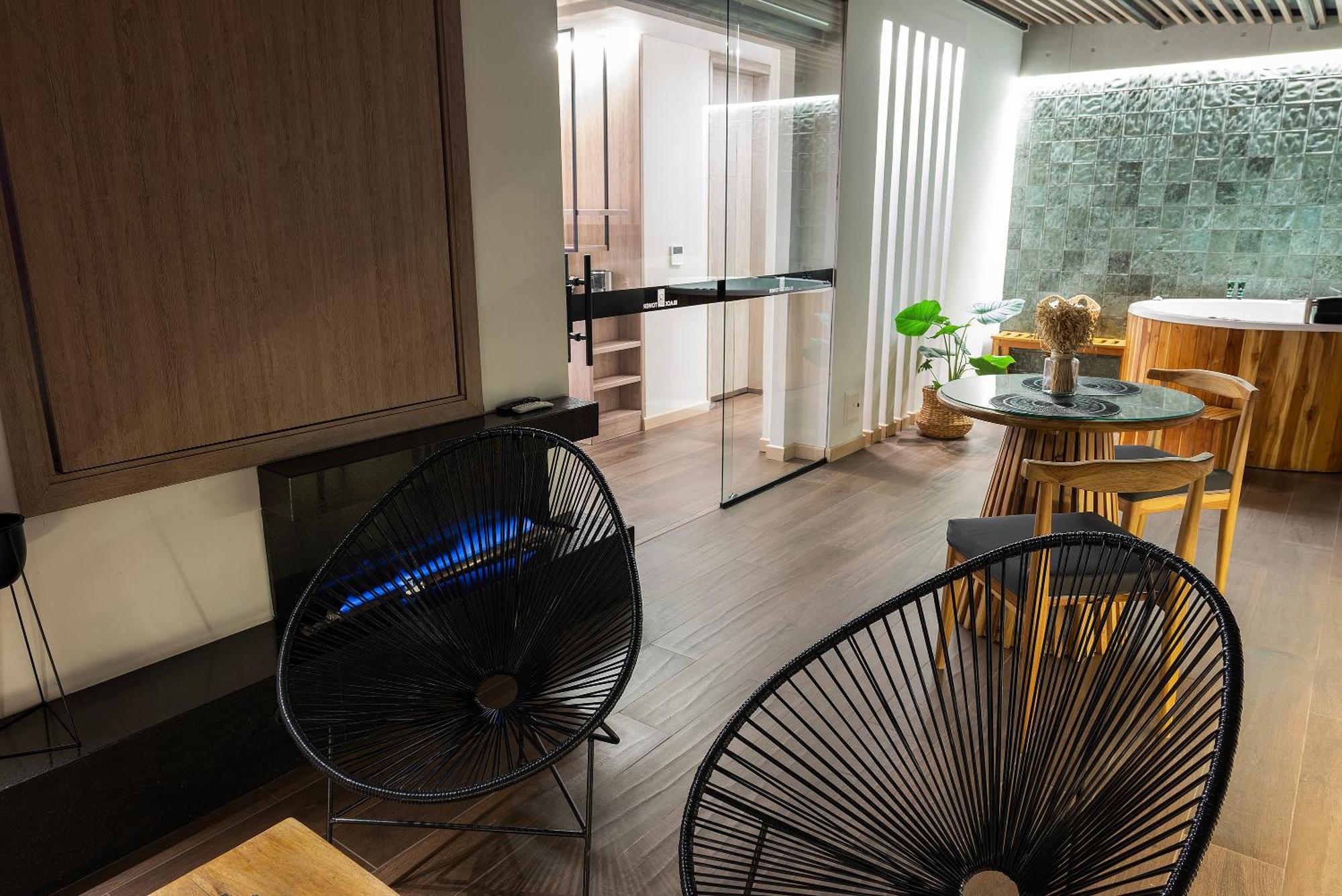 Black Tower Premium Hotel Bogota