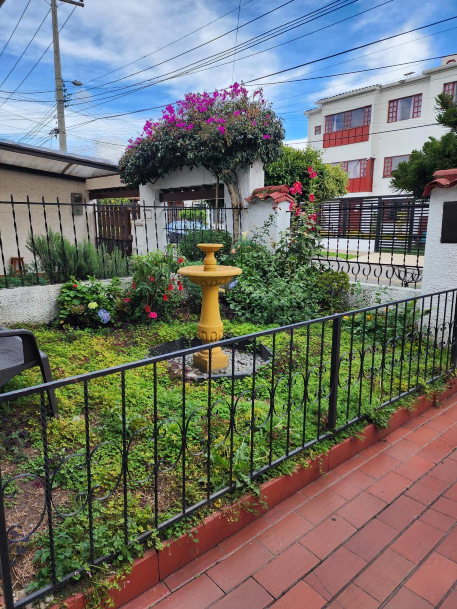 Pensión Casa Jardin Utopico *