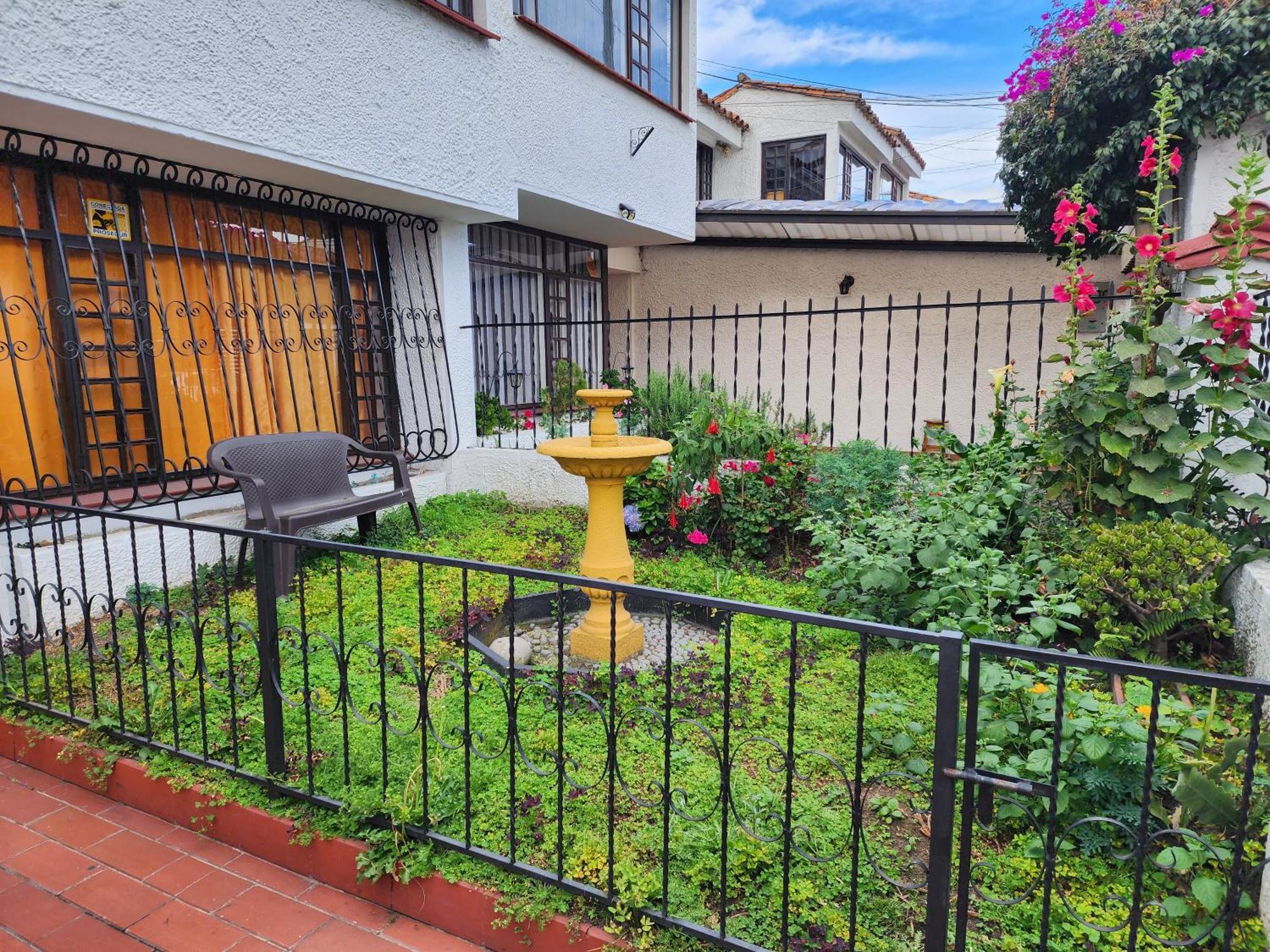 Pensión Casa Jardin Utopico *
