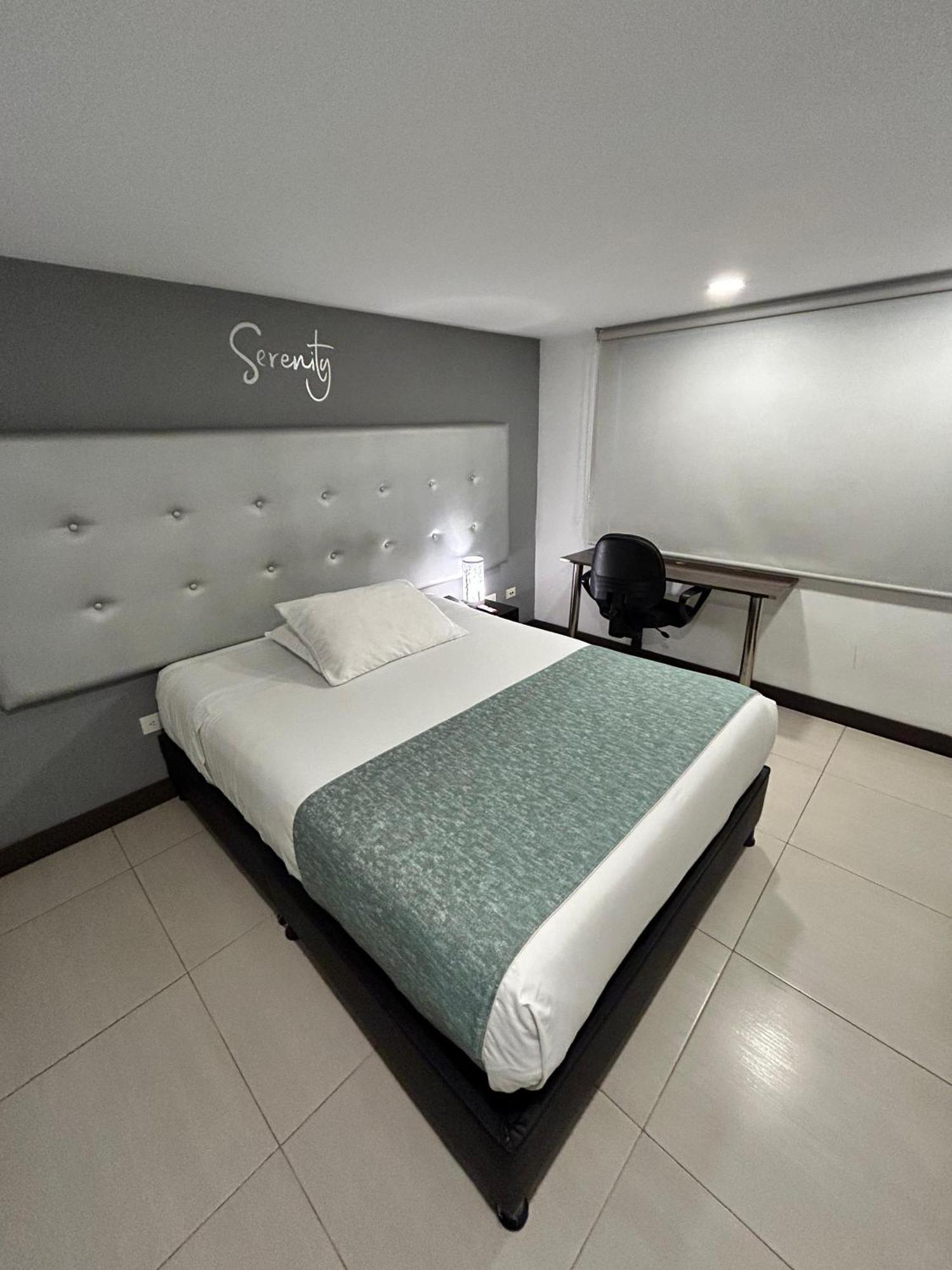 Hotel Aw Serenity Ferial Bogotá