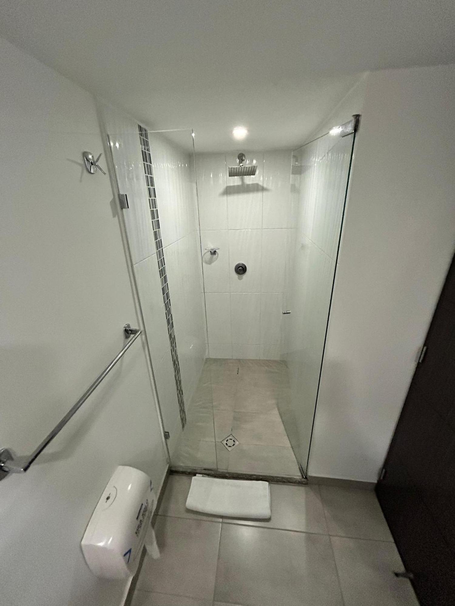 Hotel Aw Serenity Ferial 3*