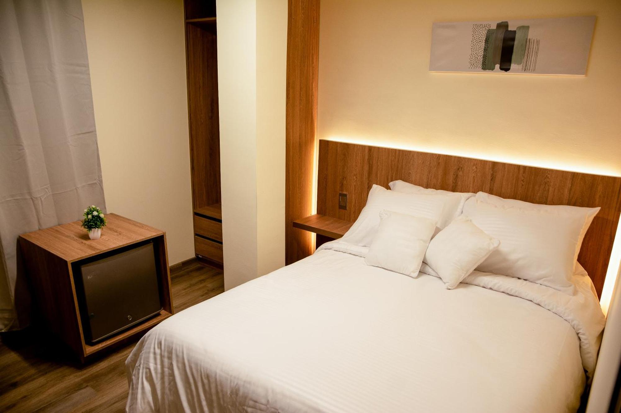 Aerosuites Hotel 3*