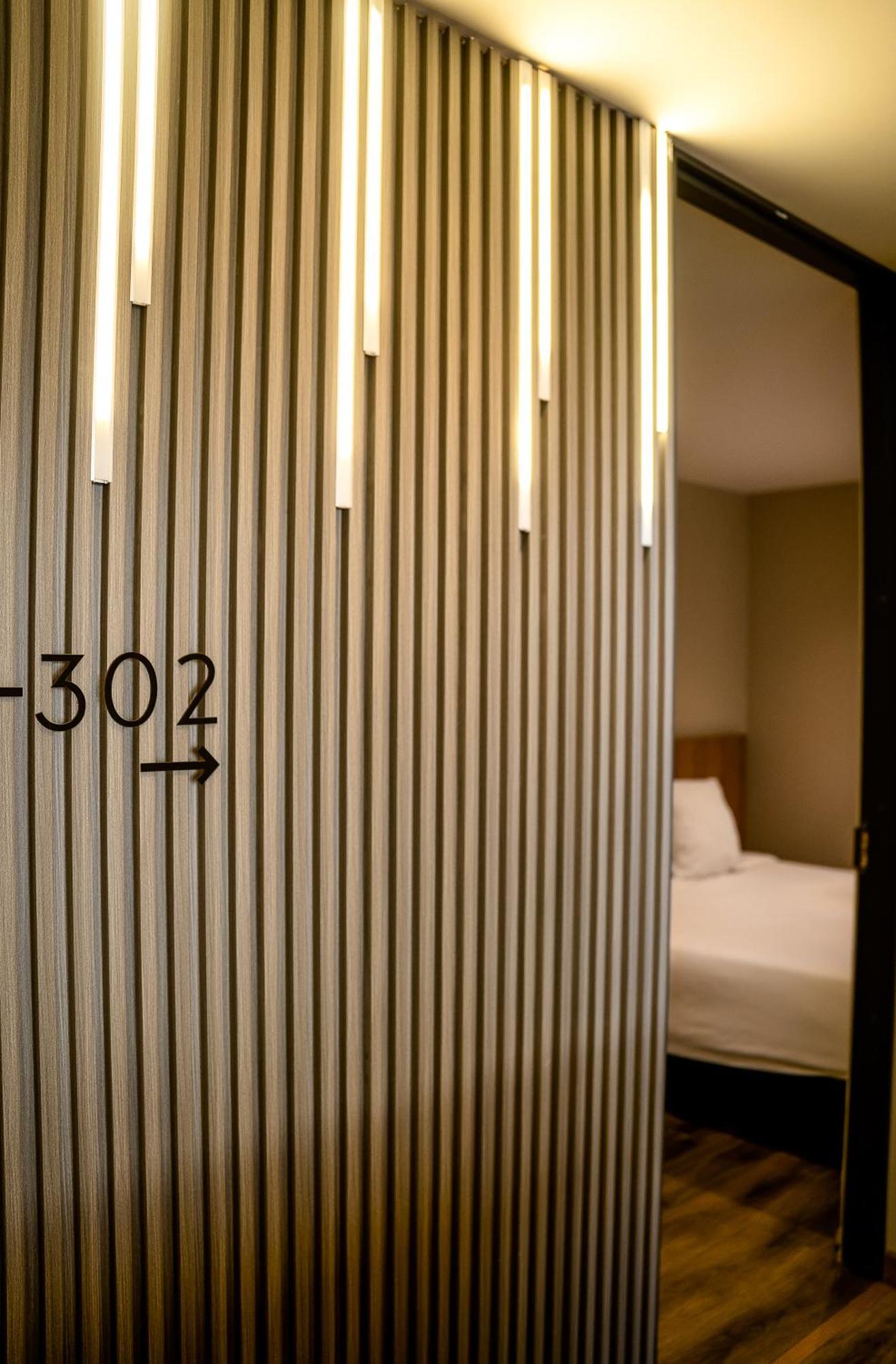Aerosuites Hotel