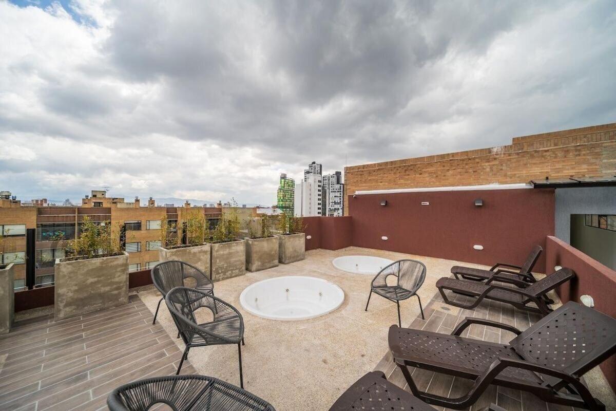 Hermoso Apartamento Con Vista A La Montana En Pleno Centro De Chapinero Apartamento