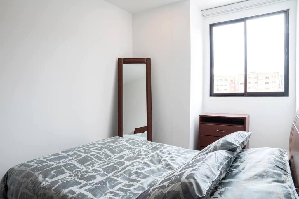 2bd Near Country Club & Unicentro 45 Apartamento *