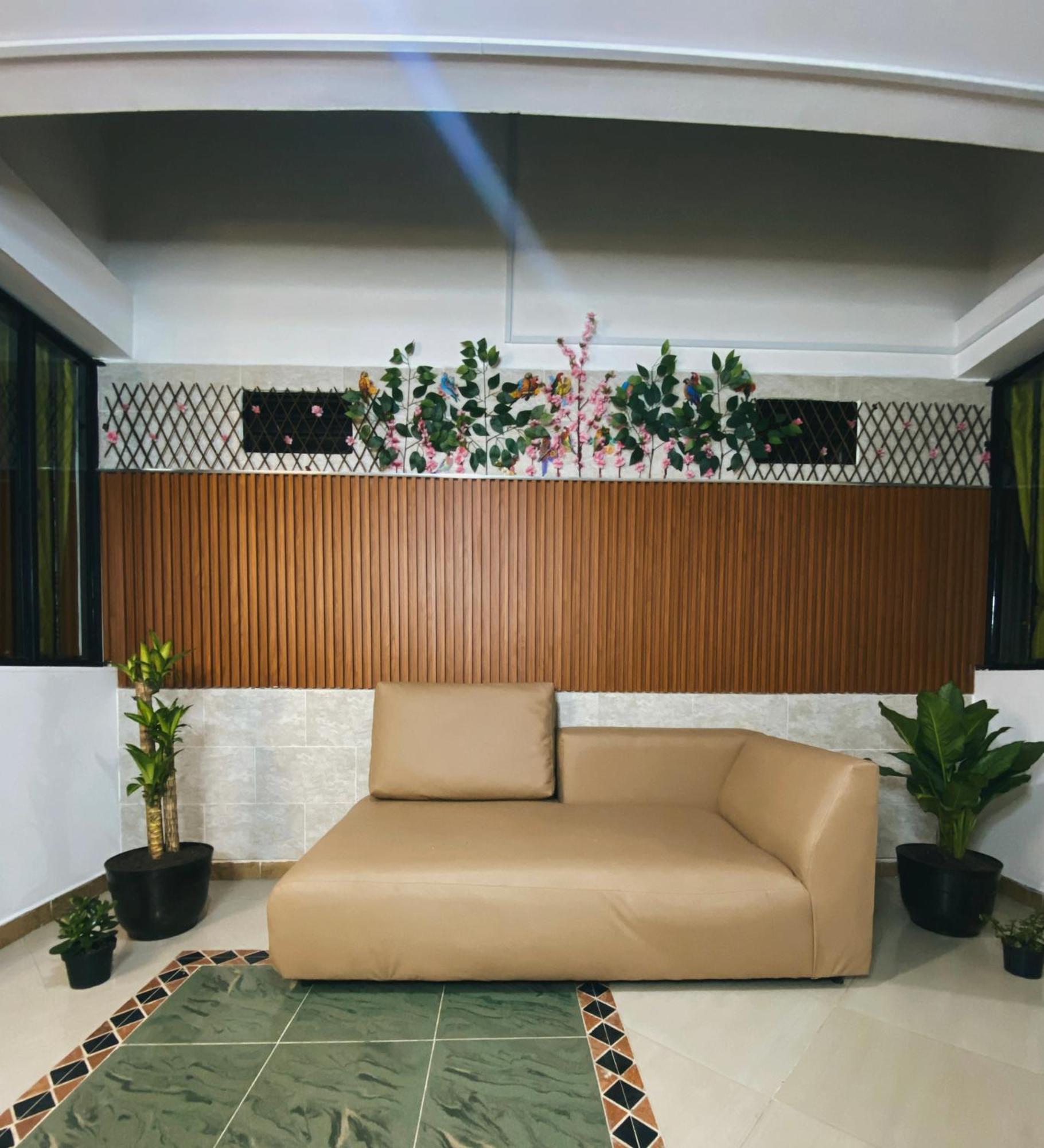 Hotel Canela 96 *