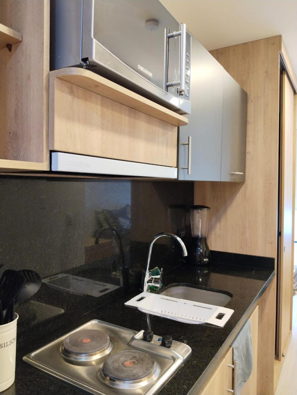 Apartamento Con Piscina 820 *