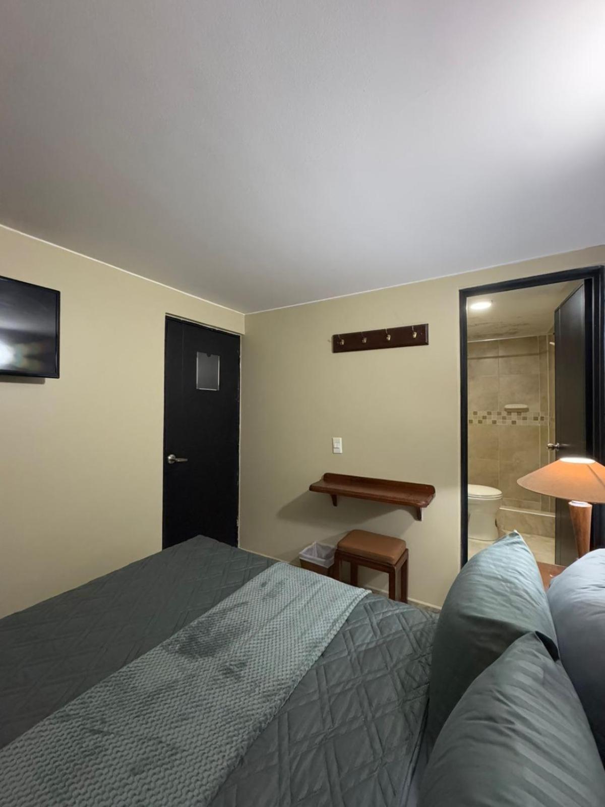 Pensión Hostelfc Marly Bogotá