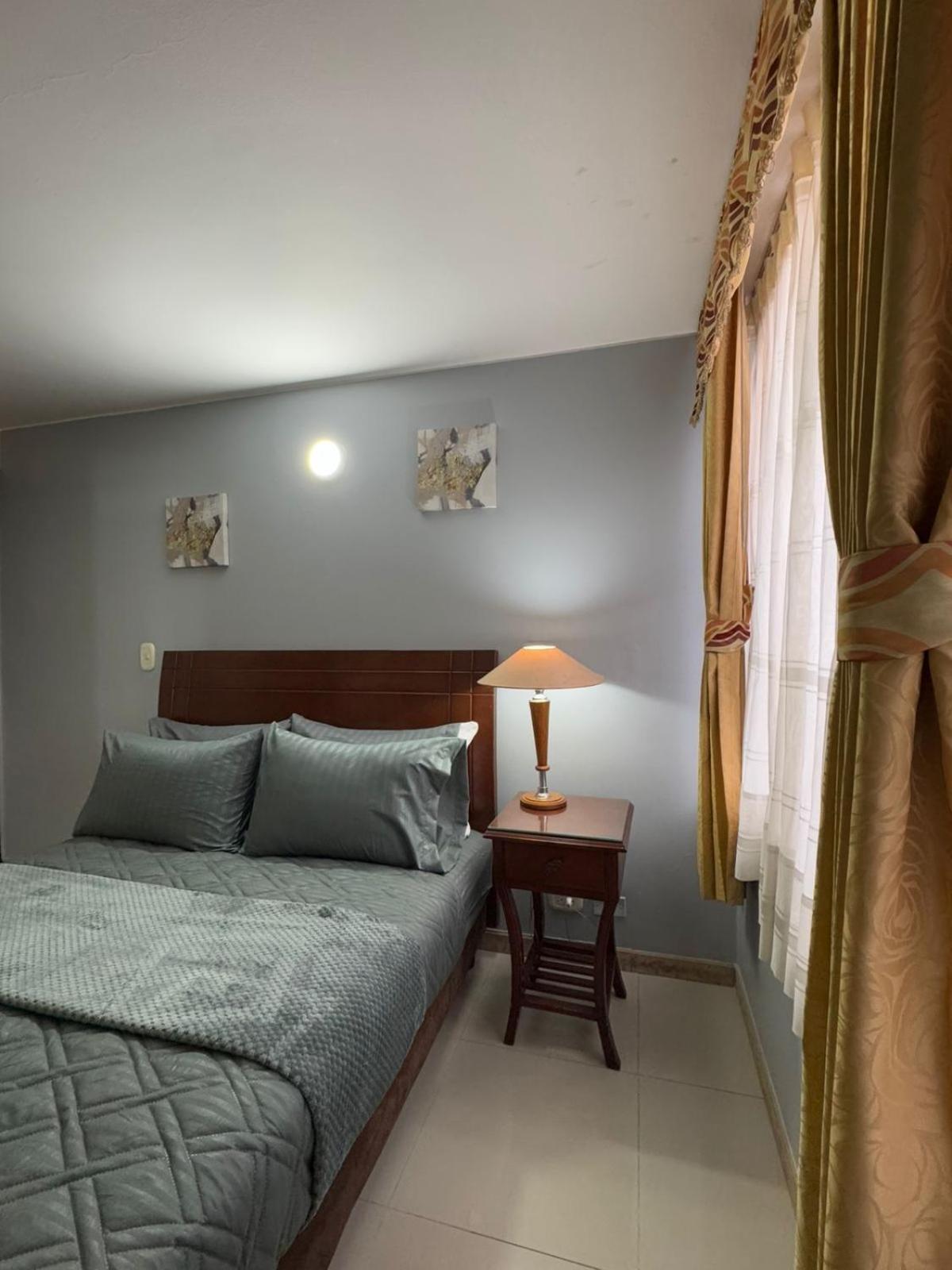 Hostelfc Marly Pensión