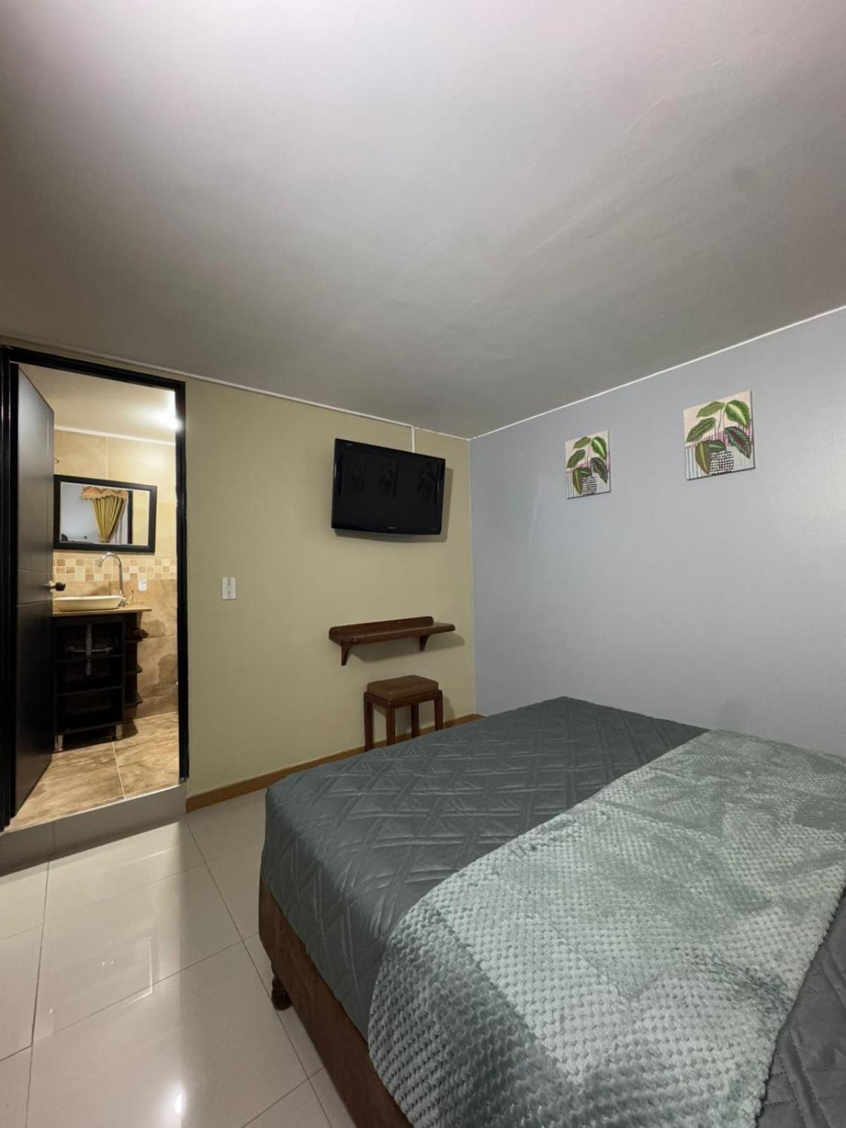 Hostelfc Marly Pensión Bogotá