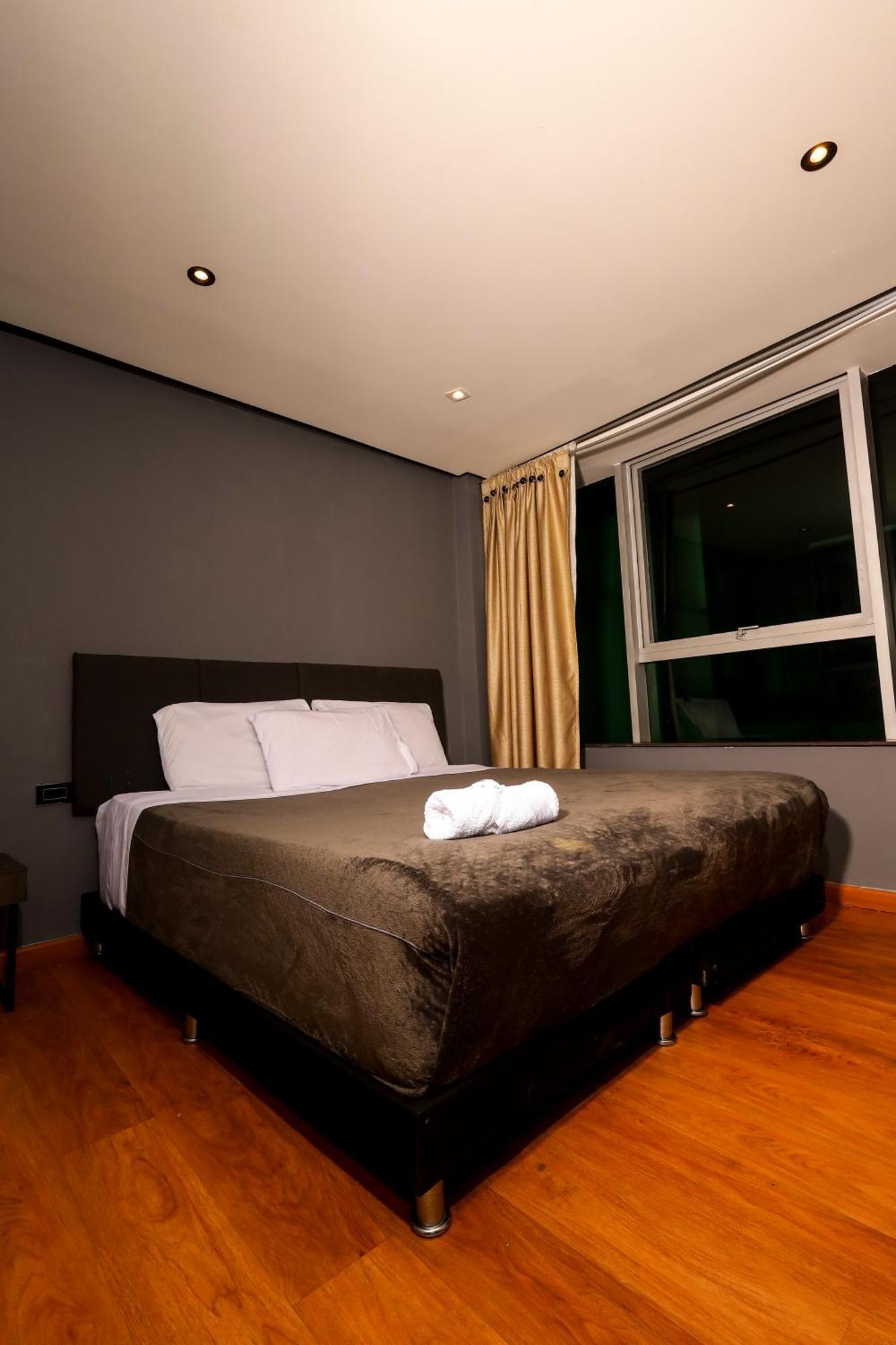 Hotel Htl
