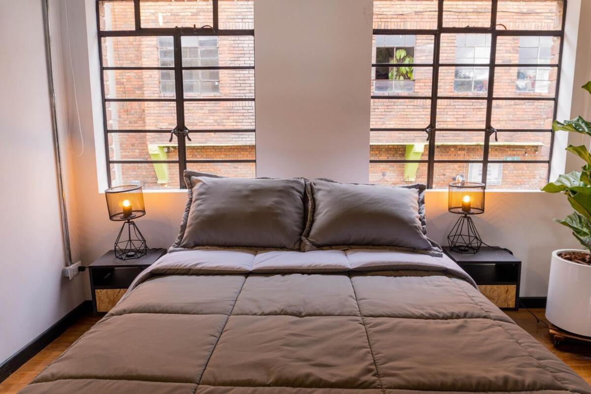 Capital House Apartment