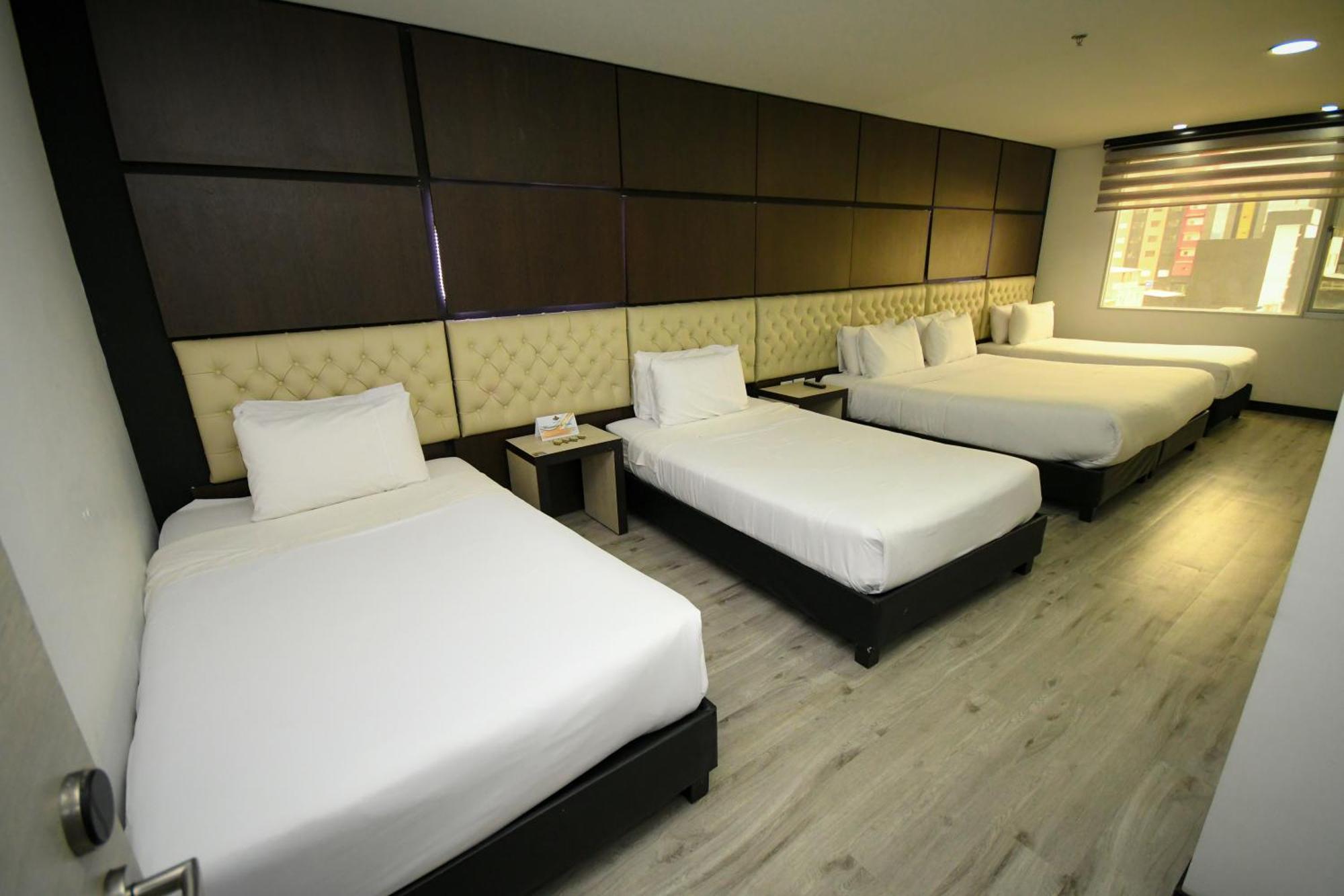 American Visa Tower Hotel 4*
