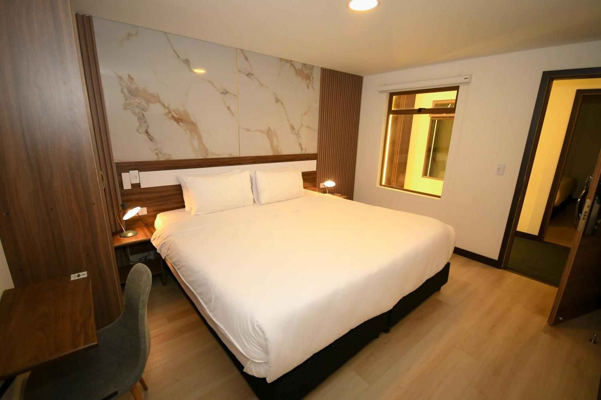 American Visa Boutique Hotel