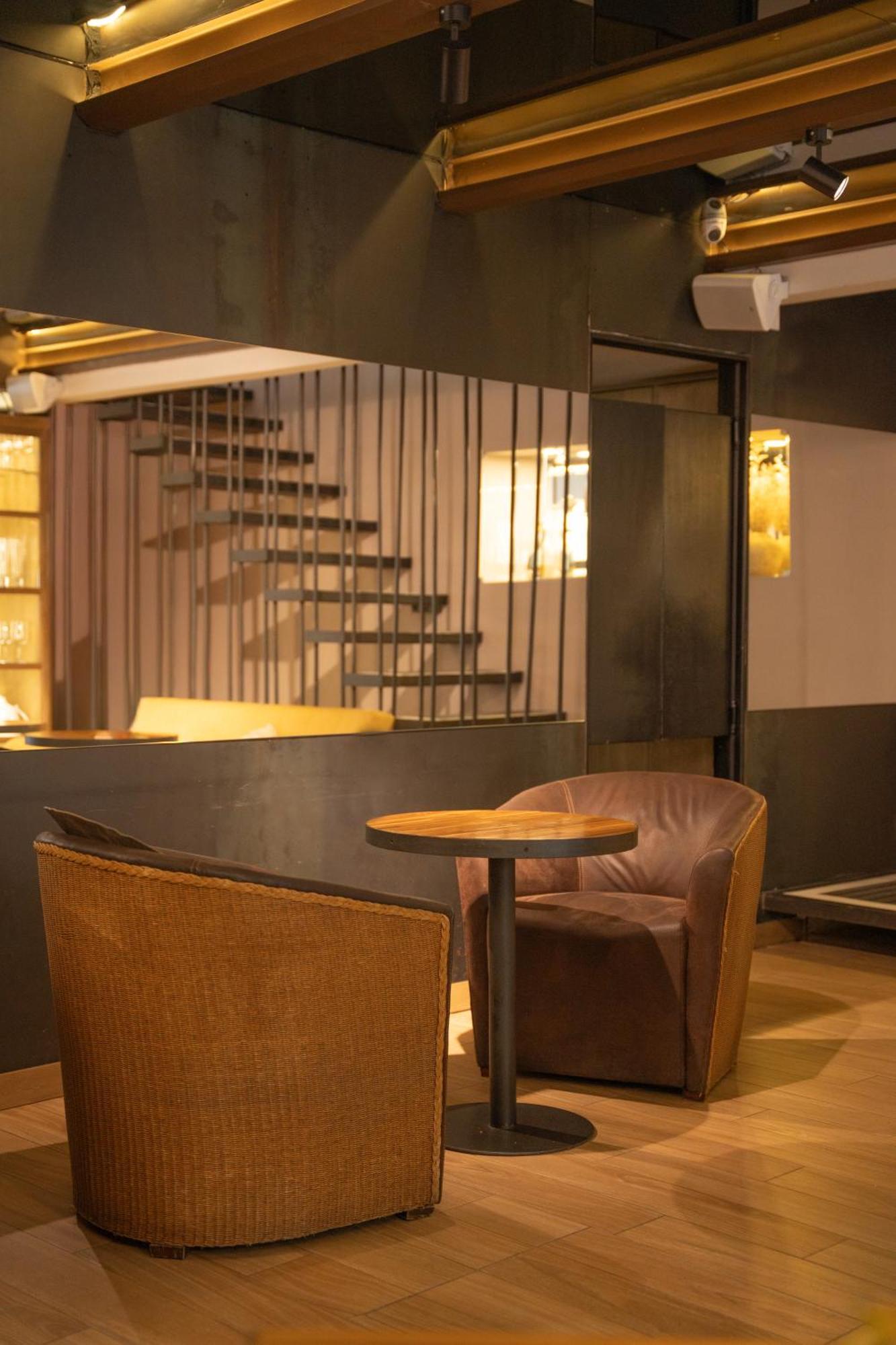 Hotel Cityflats 4*