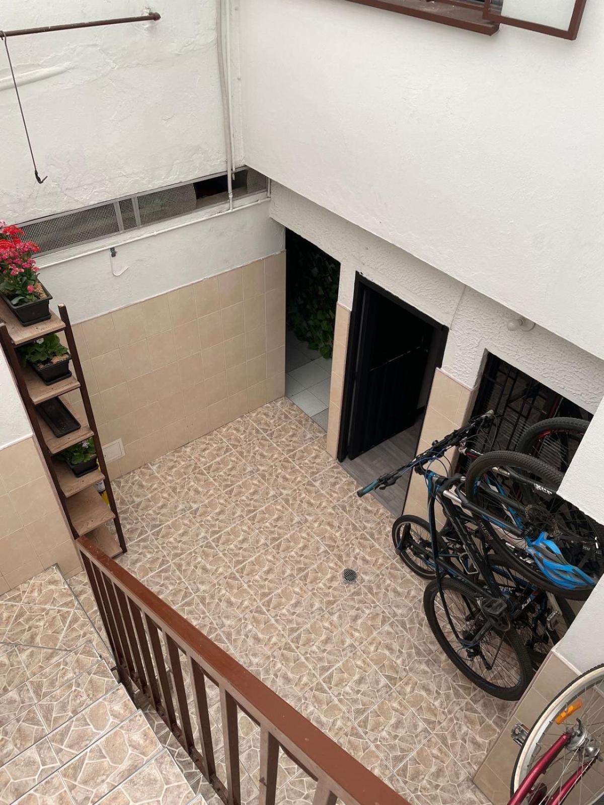 Aparta Estudio Amoblado Cerca Al Aeropuerto Apartamento Bogotá