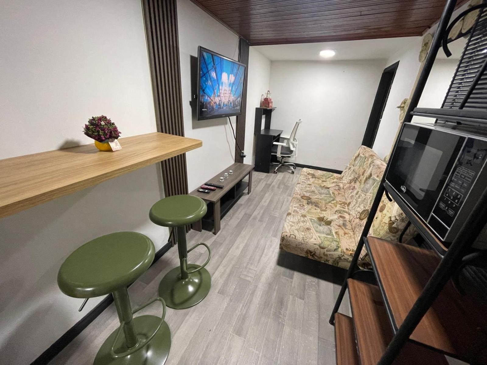 Aparta Estudio Amoblado Cerca Al Aeropuerto Apartamento