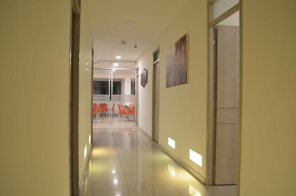 Econohotel Hotel 3*