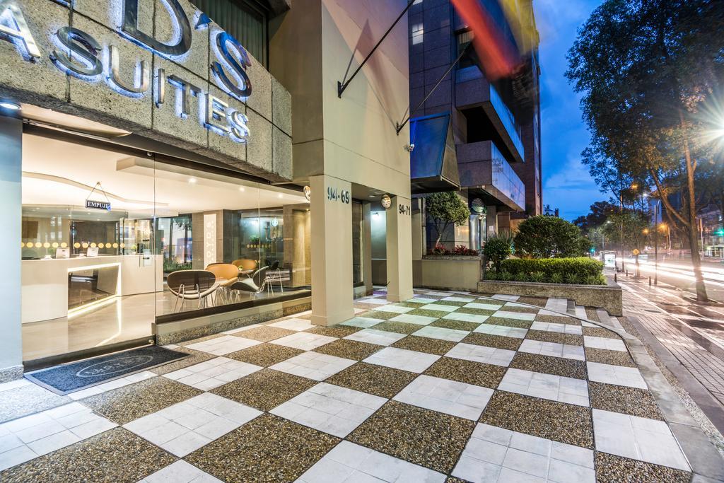 Lloyds Apartasuites Parque 93 Apartahotel