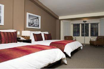 Evenia The Book Hotel 4*