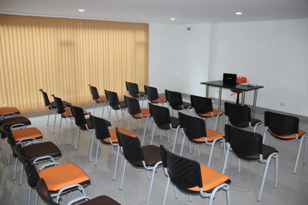 Hotel Castellana 100 3*