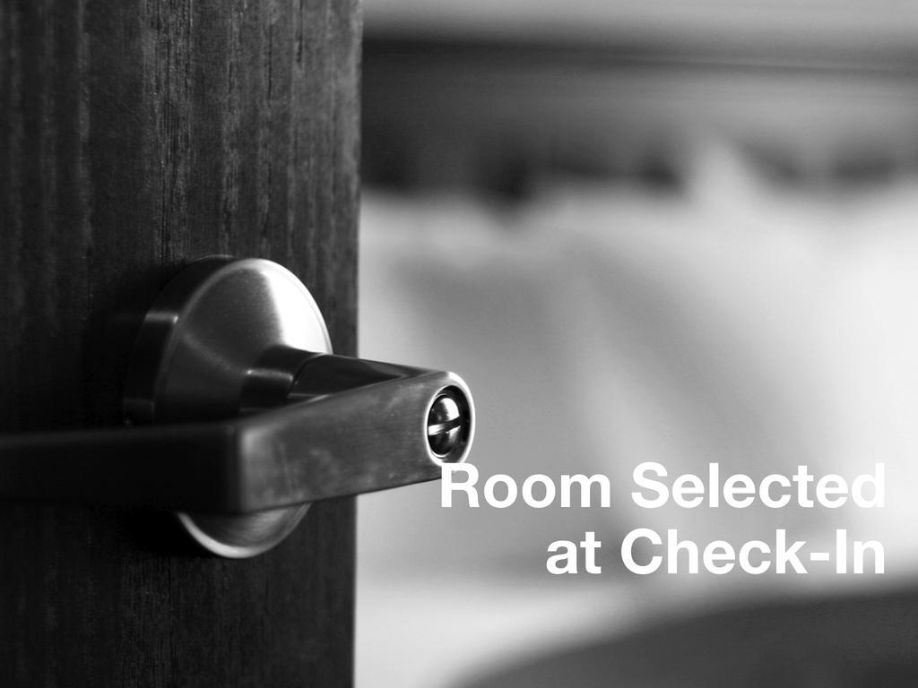 Apartahotel Arlington Place 4*