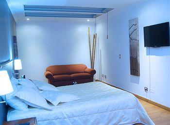 Hotel Breton Hill Parque 93