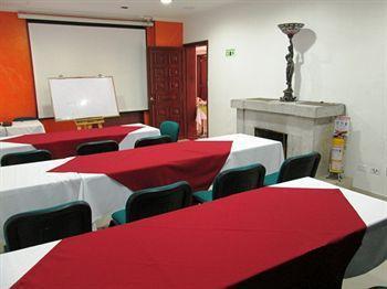 Ayenda 1068 Plaza 36 Hotel Bogotá