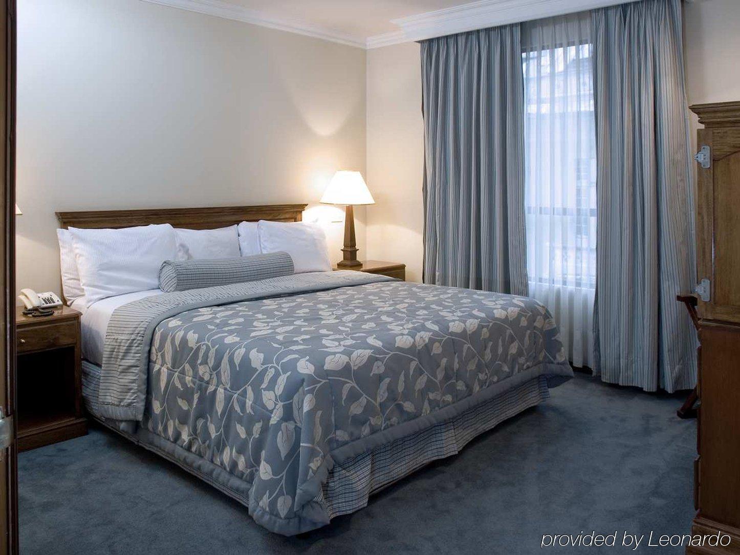 Embassy By Hilton - Rosales Hotel 5*
