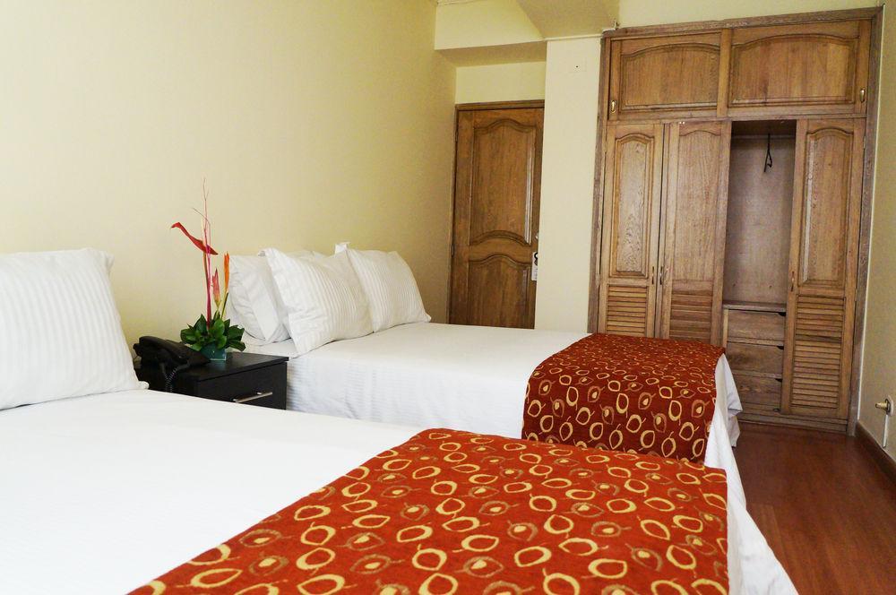 Airport Travel Hotel 3*