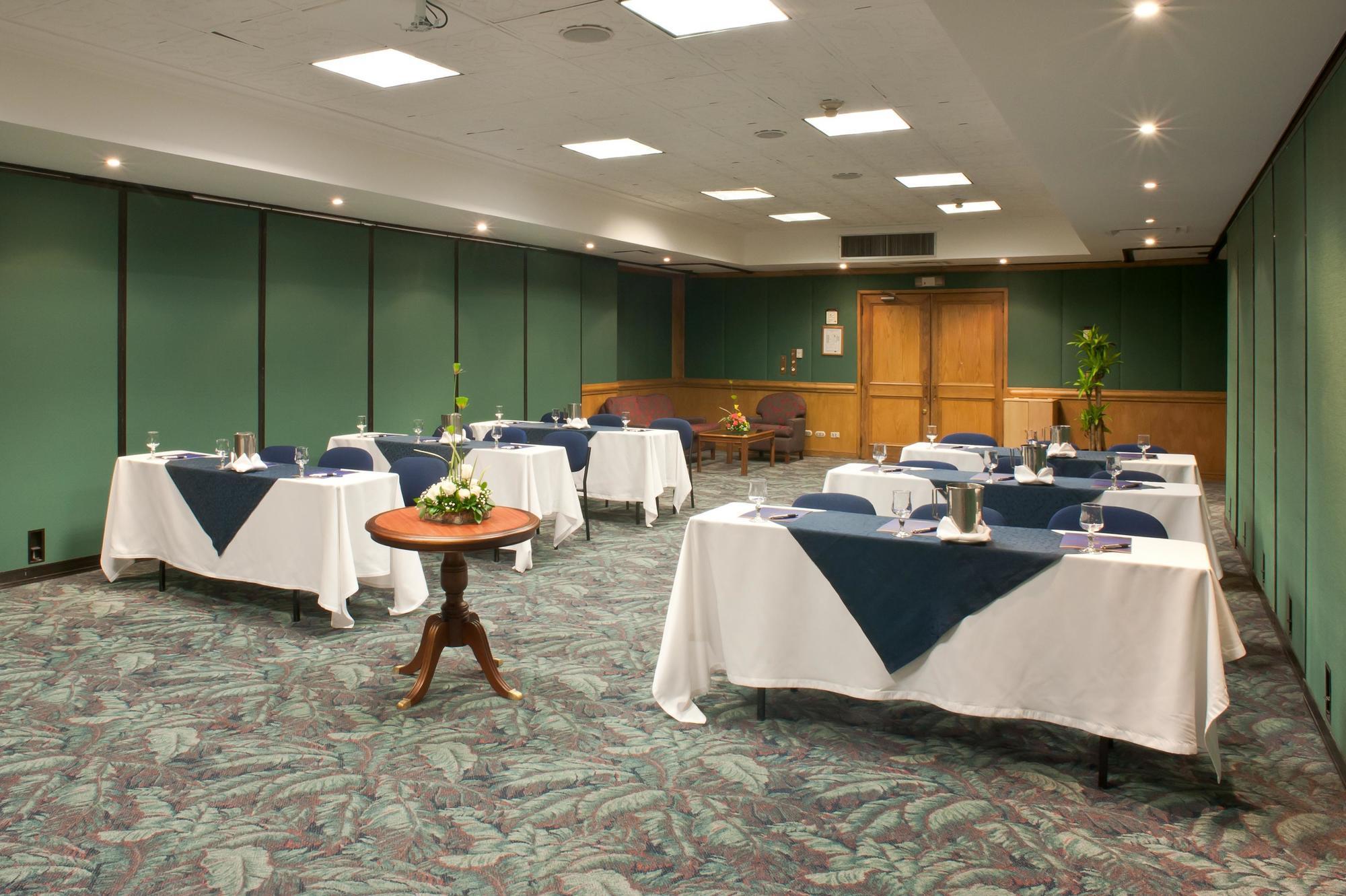 Hotel Dann Carlton 5*