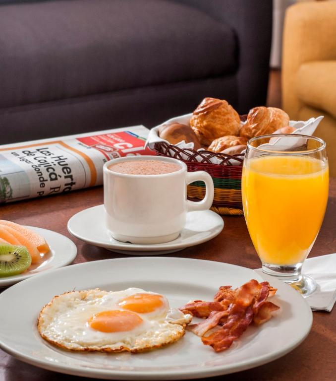 Excelsior Hotel 3*