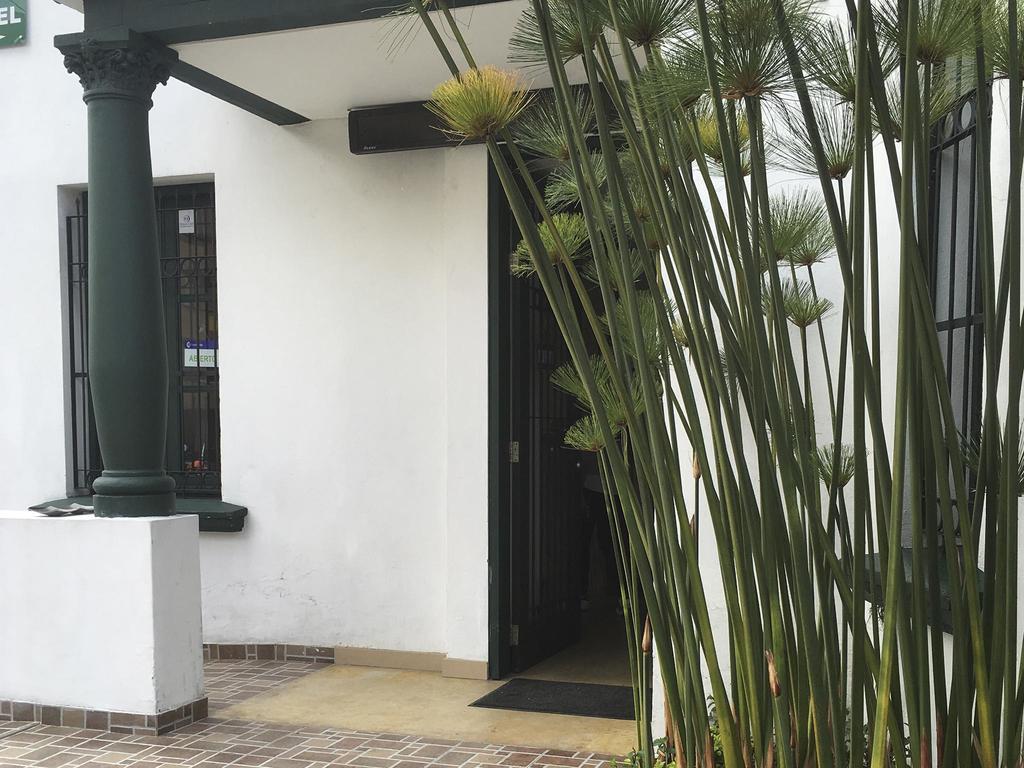 Hotel Ayenda La Tua Casa