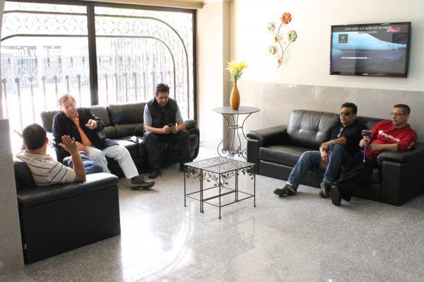 Park Way Hotel