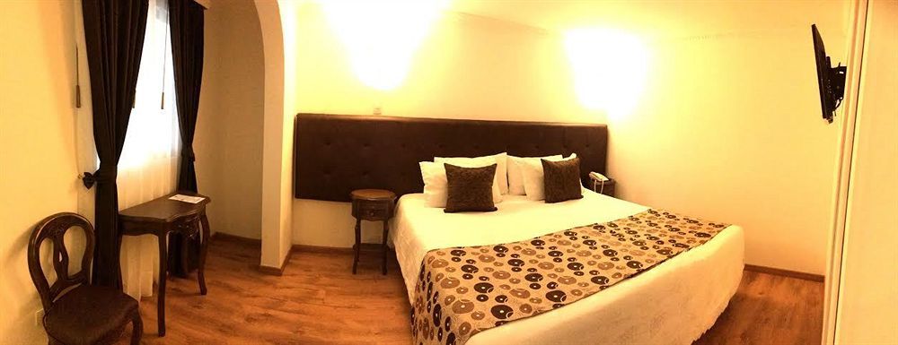 Hotel Boutique Feria Internacional 3*