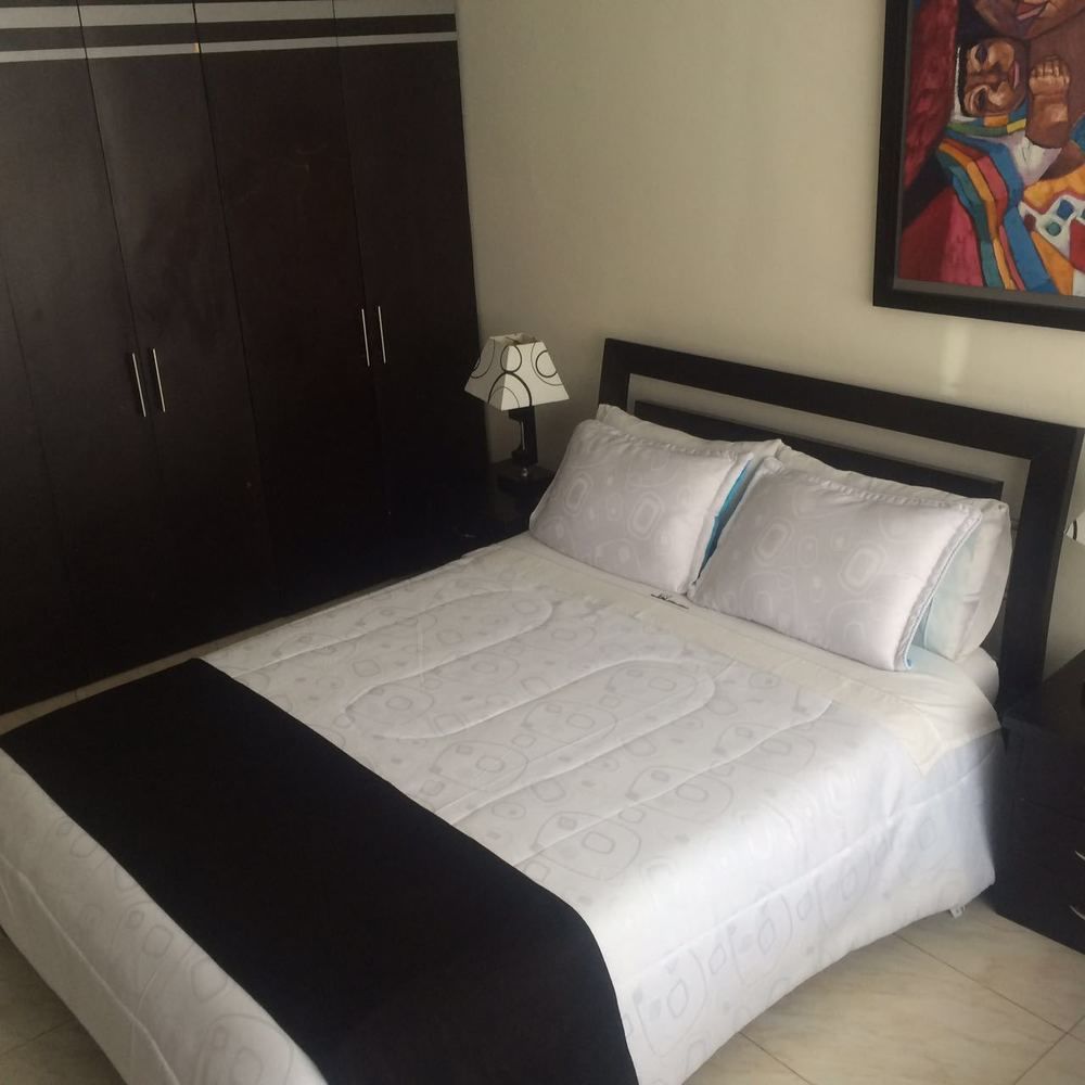 Sweet Hotel