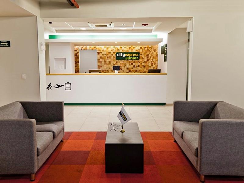 Express Junior By Marriott Aeropuerto Bogotá