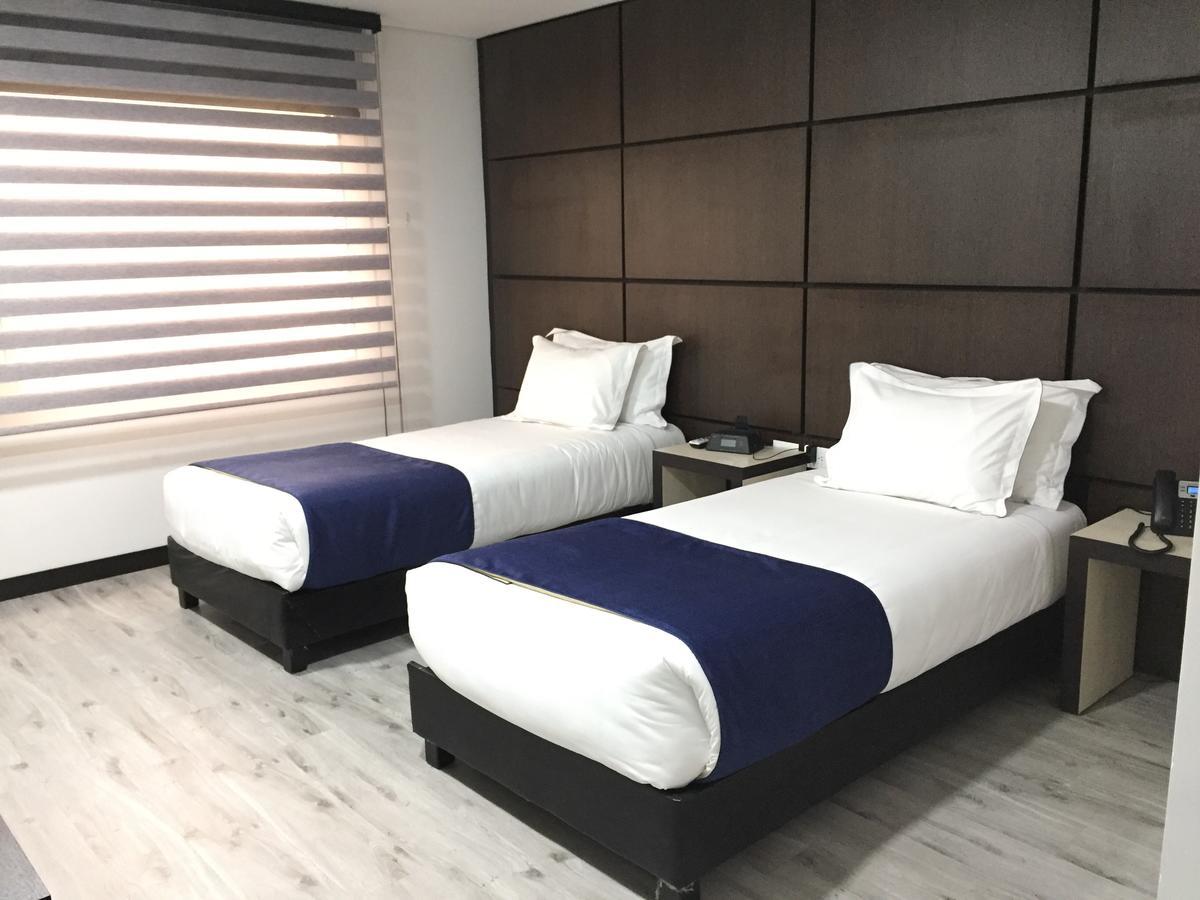 Hotel American Visa Tower 4*