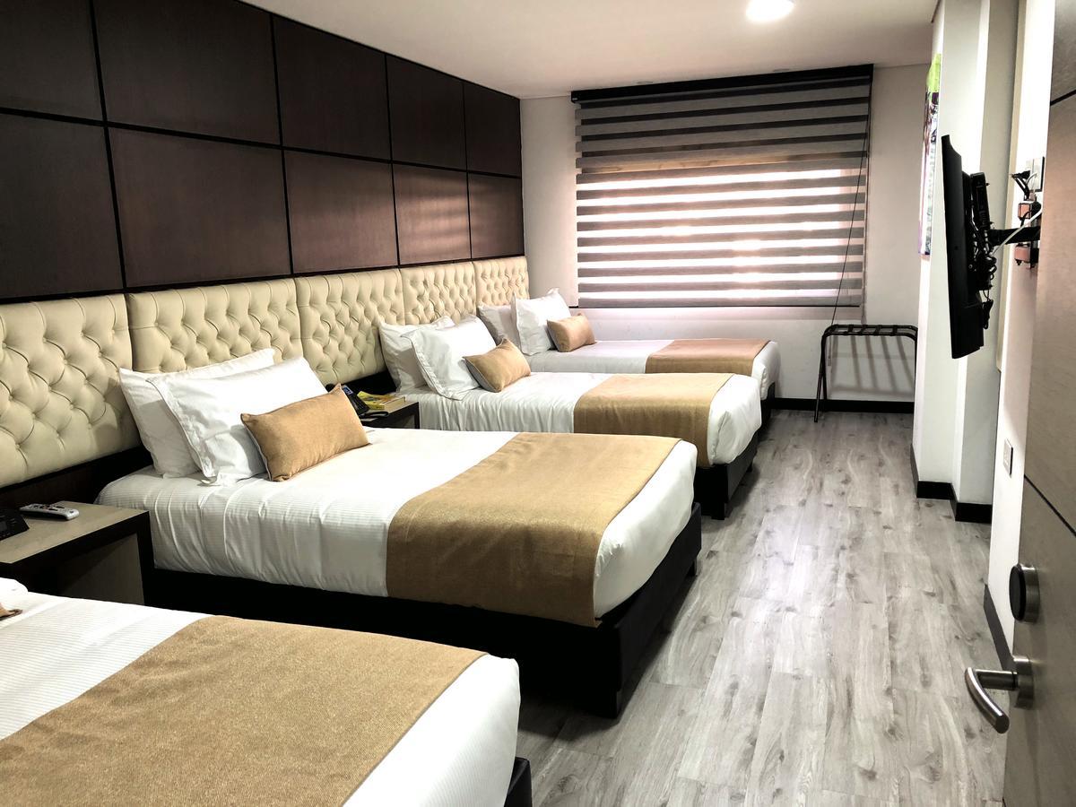 Hotel American Visa Tower 4*