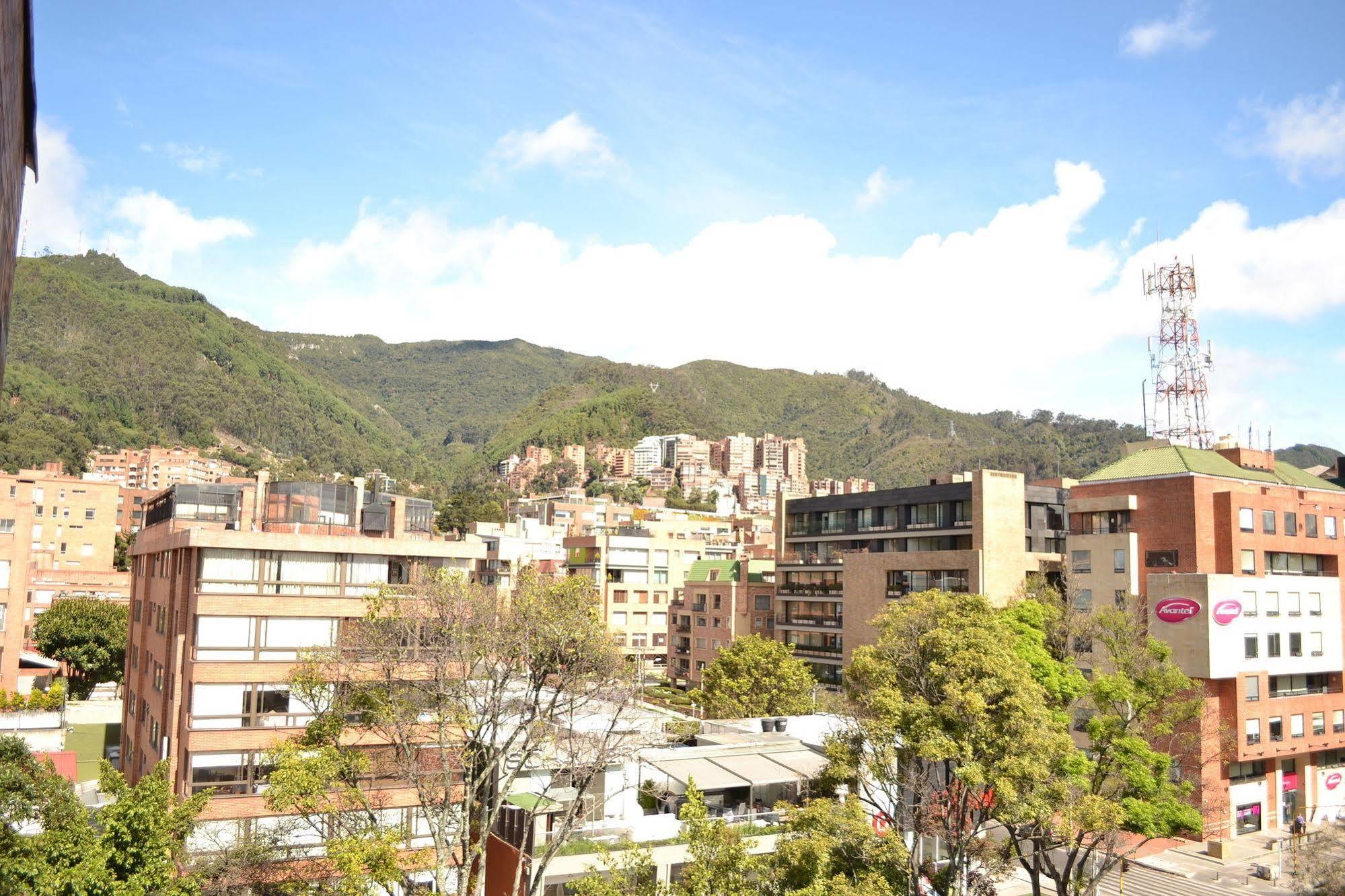 Breton Hill Parque 93 Hotel 3*