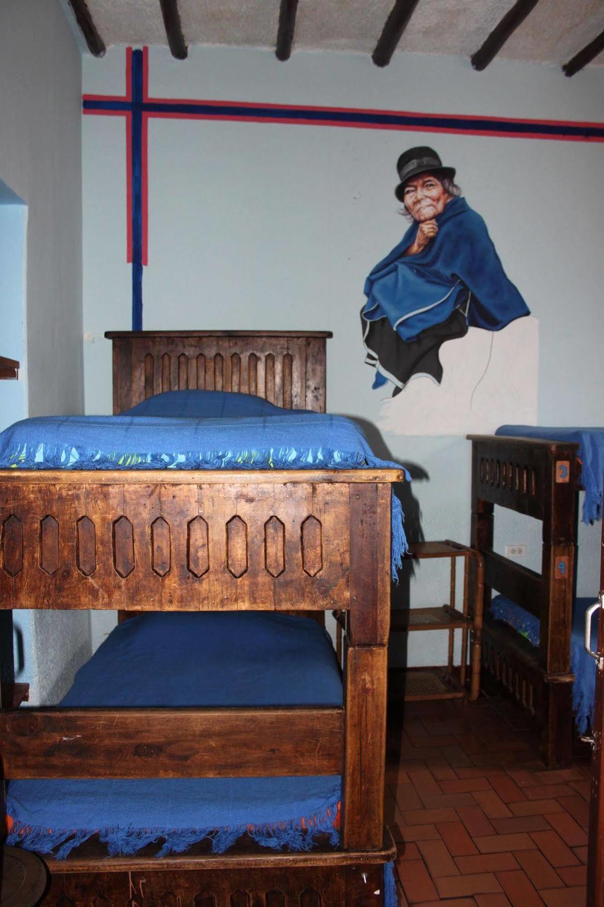Hostal Iku Backpackers *