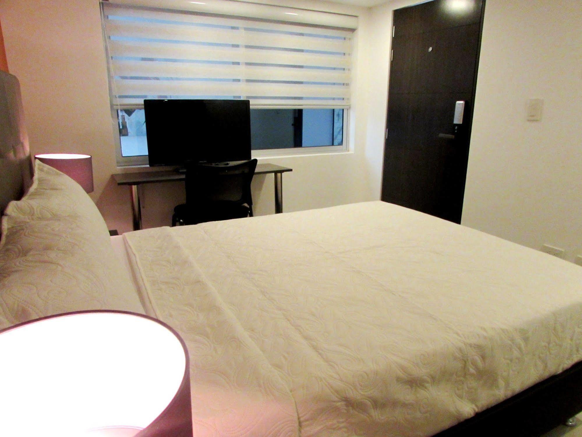 Hotel The Business Center