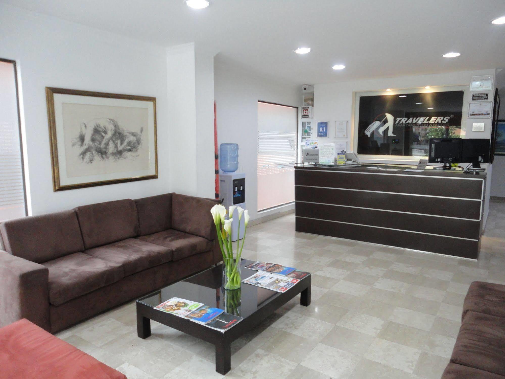 Travelers Fontana Plaza Apartahotel 4*