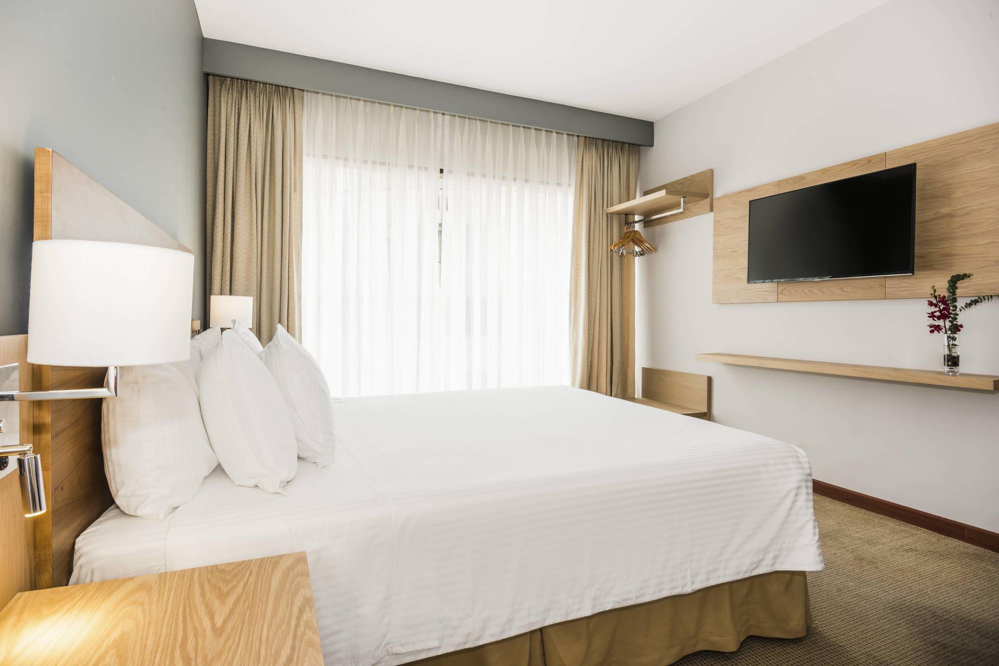 Hotel Doubletree By Hilton - Calle 100 4*
